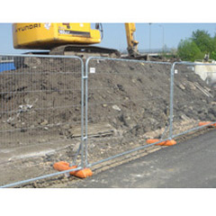 Site Security Fencing Panels - 2mtrs x 3.5mtrs (Long term hire discount to be agreed.)