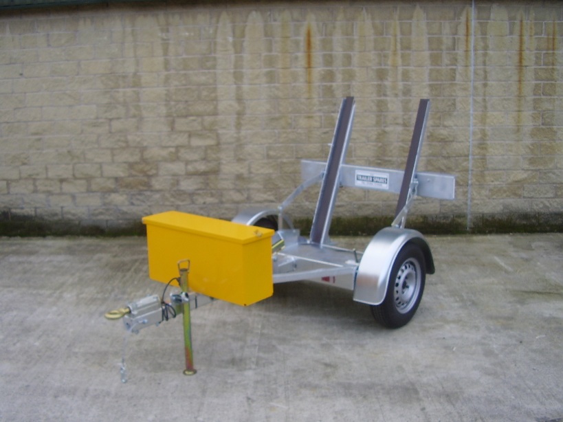 Trailer to suit above roller
